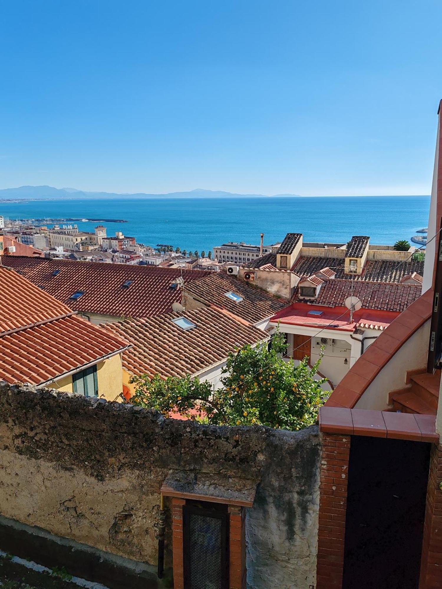דירות סלרנו Smart House Ingresso Indipendente- Amalfi Coast מראה חיצוני תמונה